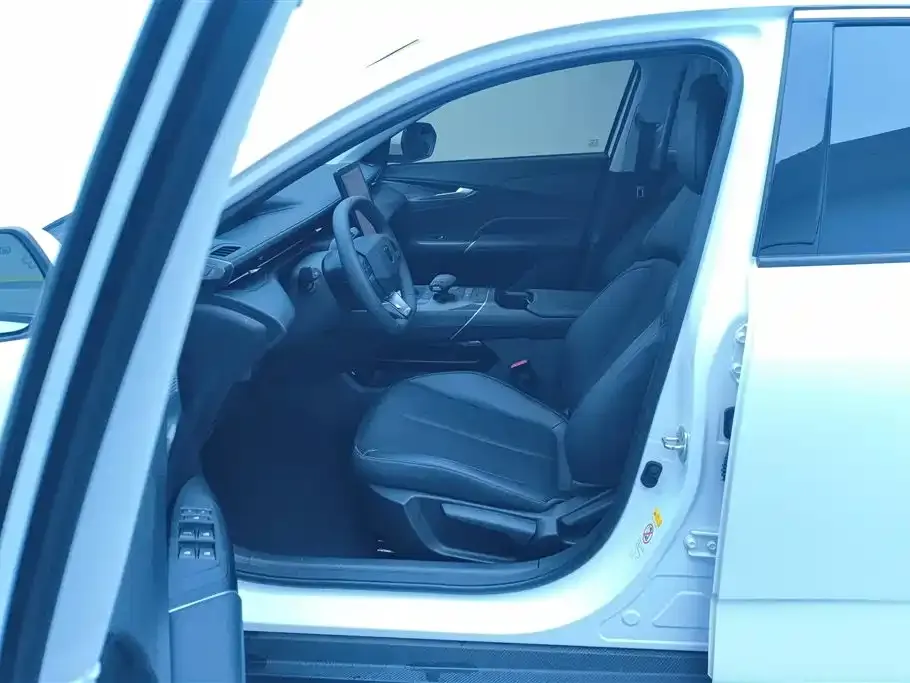 Changan Eado 2025 из CN, фото 4