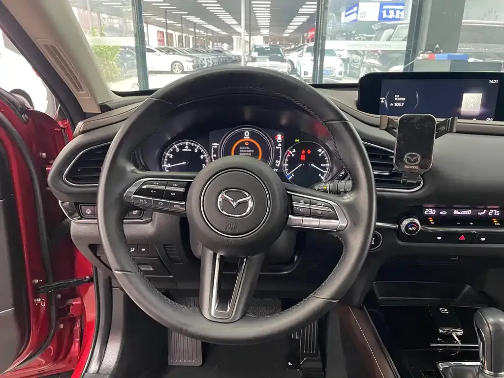 Mazda CX-30 2022 из CN, фото 9