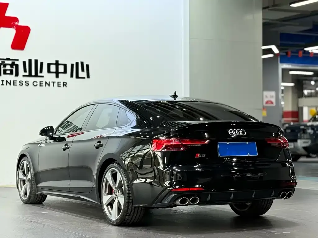 Audi S5 2021 из CN, фото 10