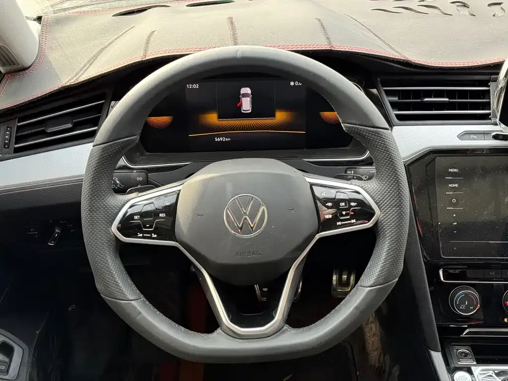 Volkswagen Magotan 2024 из CN, фото 3