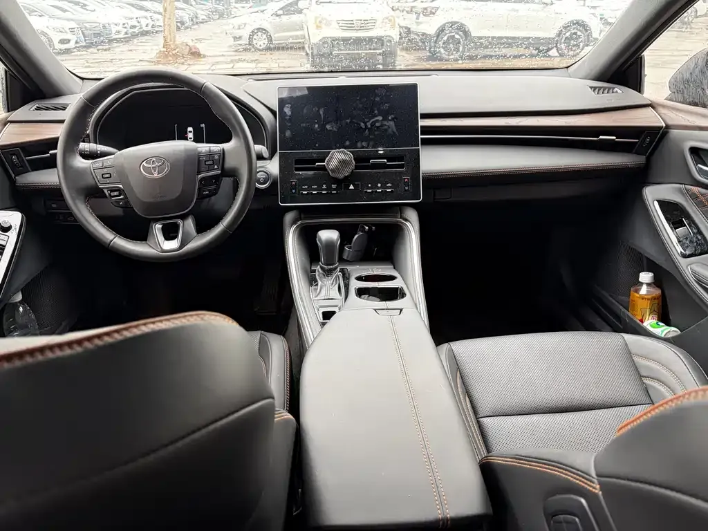 Toyota Avalon 2025 из CN, фото 2