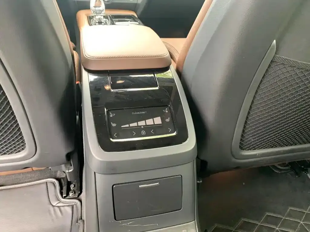 Volvo S90 PHEV 2023 из CN, фото 7