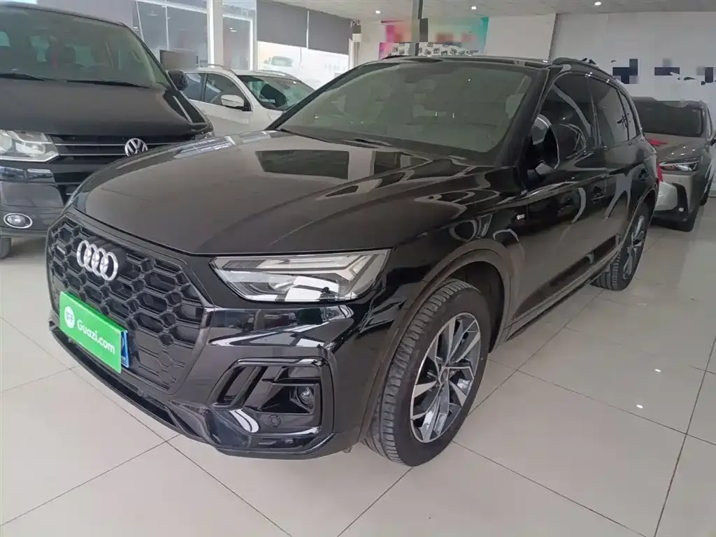 Audi Q5L 2023 из CN, фото 1
