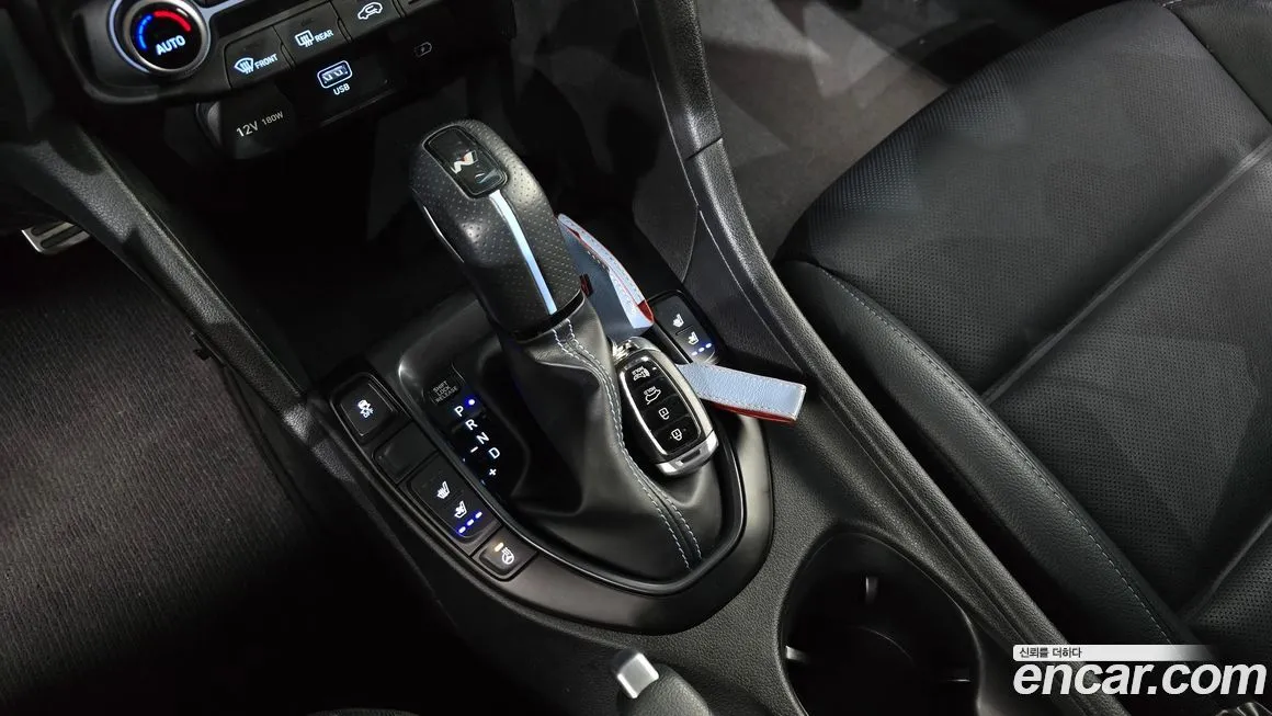 Hyundai Veloster 2021 из KR, фото 7