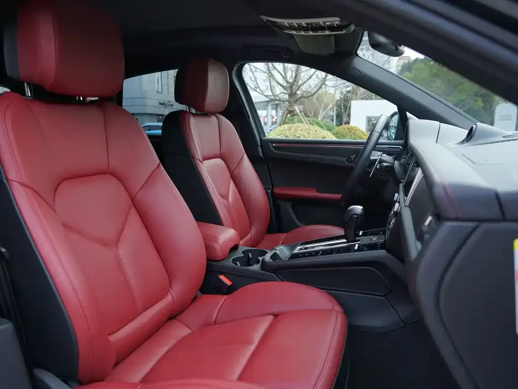 Porsche Macan 2025 из CN, фото 2