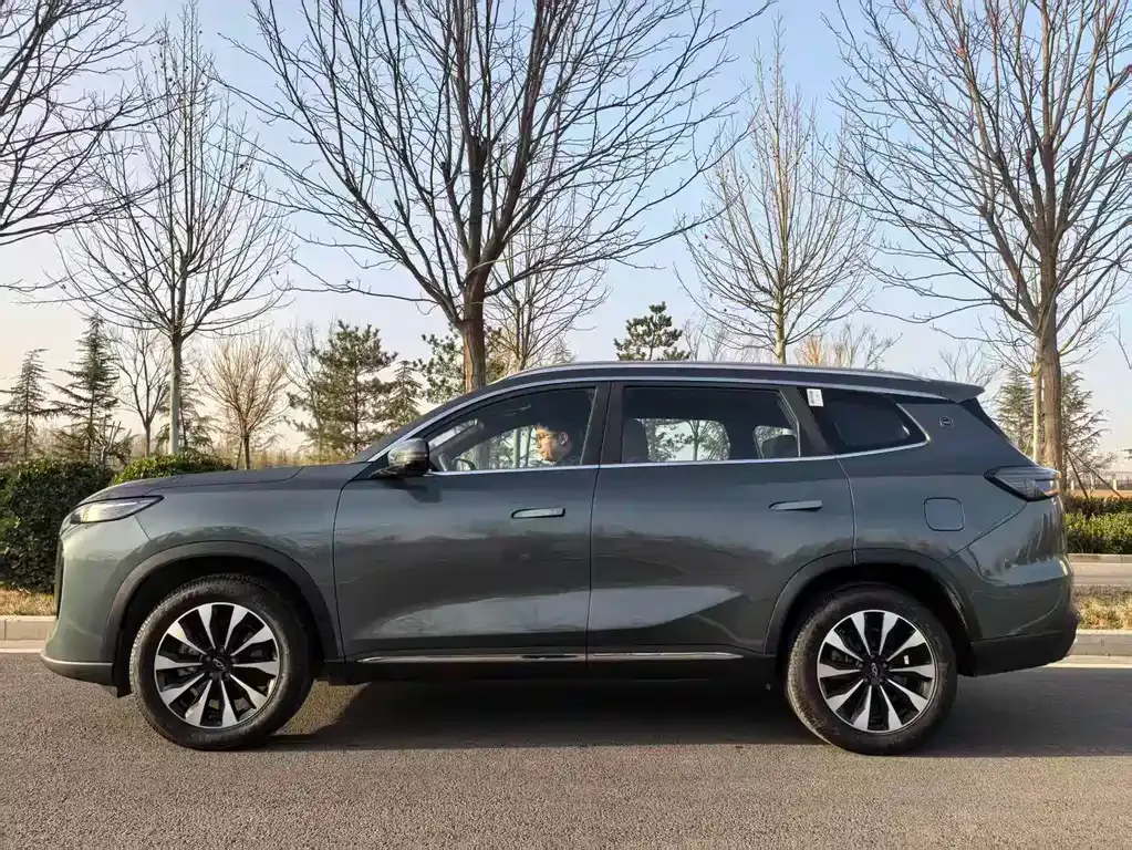 Chery Tiggo 8 PLUS — фото 10