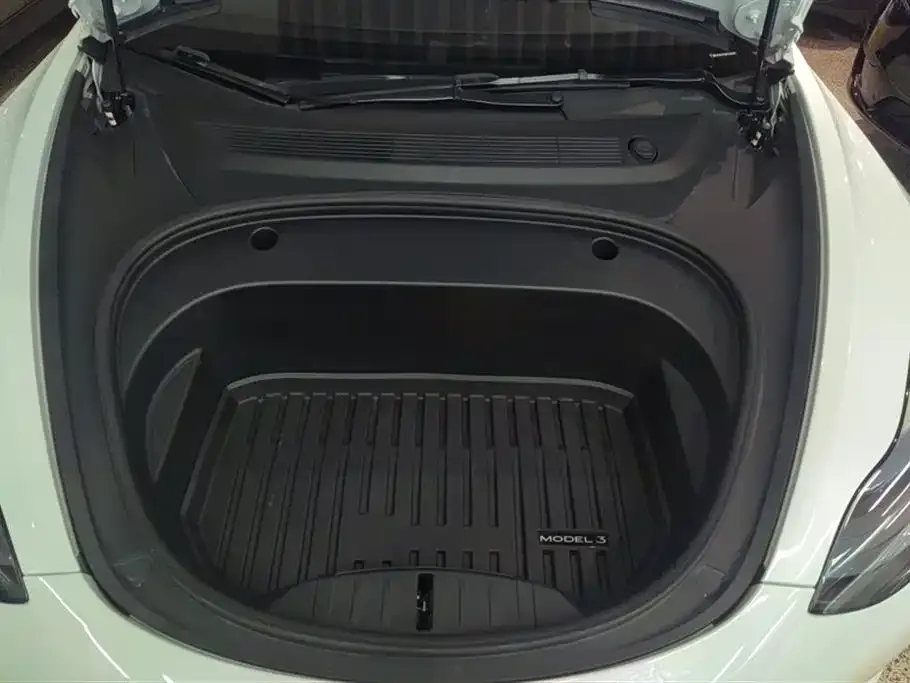 Tesla Model 3 2023 из CN, фото 3