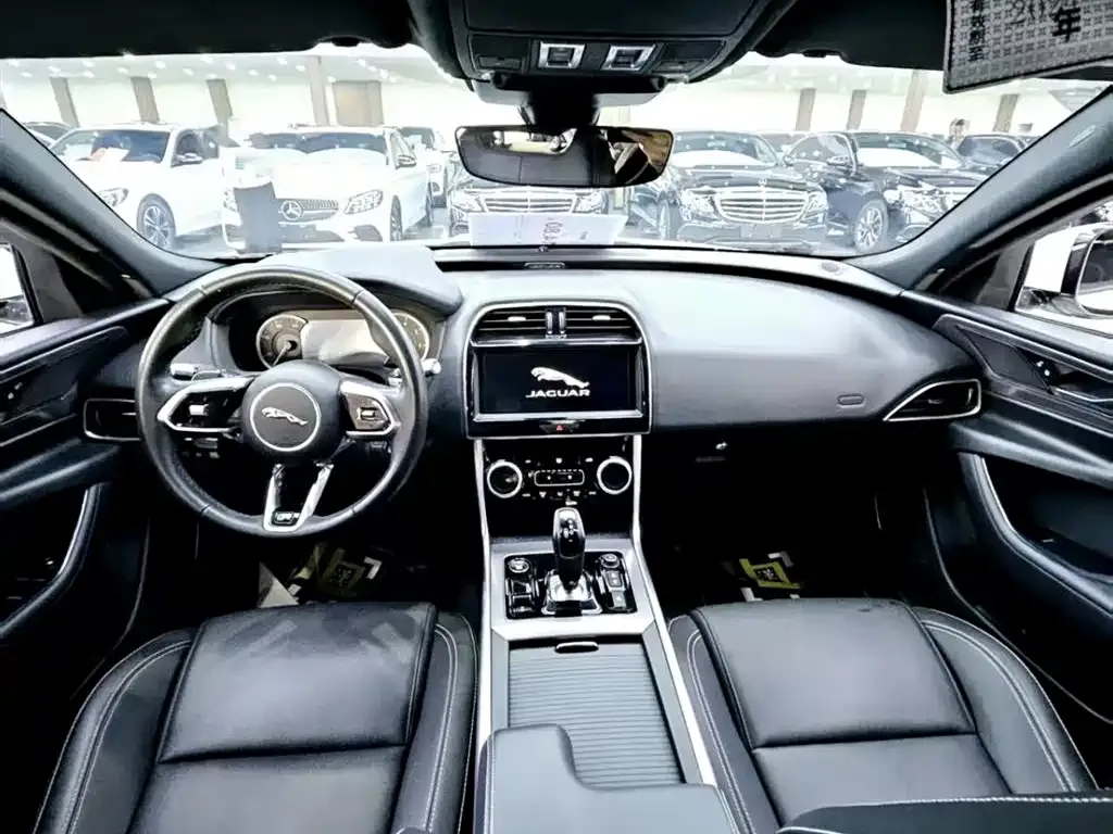 Jaguar XEL 2021 из CN, фото 6