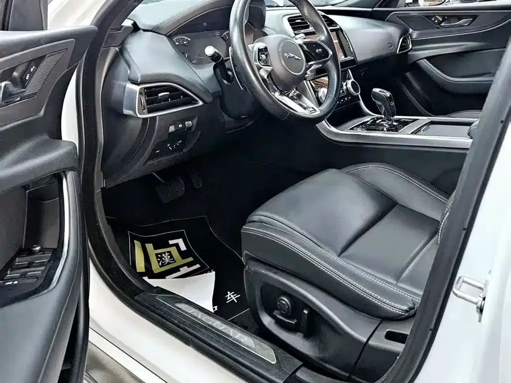 Jaguar XEL 2021 из CN, фото 4