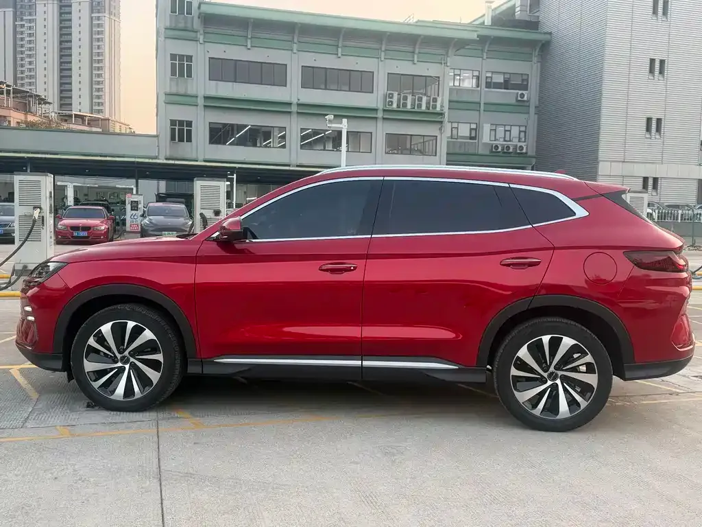 BYD PLUS New Energy — фото 7