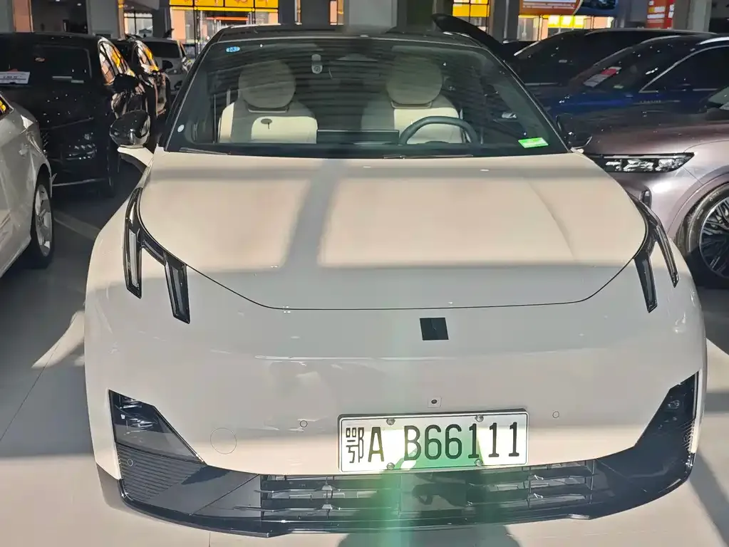 Lynk & Co Z20 2025 из CN, фото 3