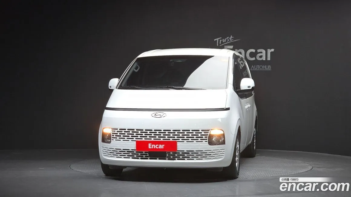Hyundai Staria 2022 из KR, фото 2