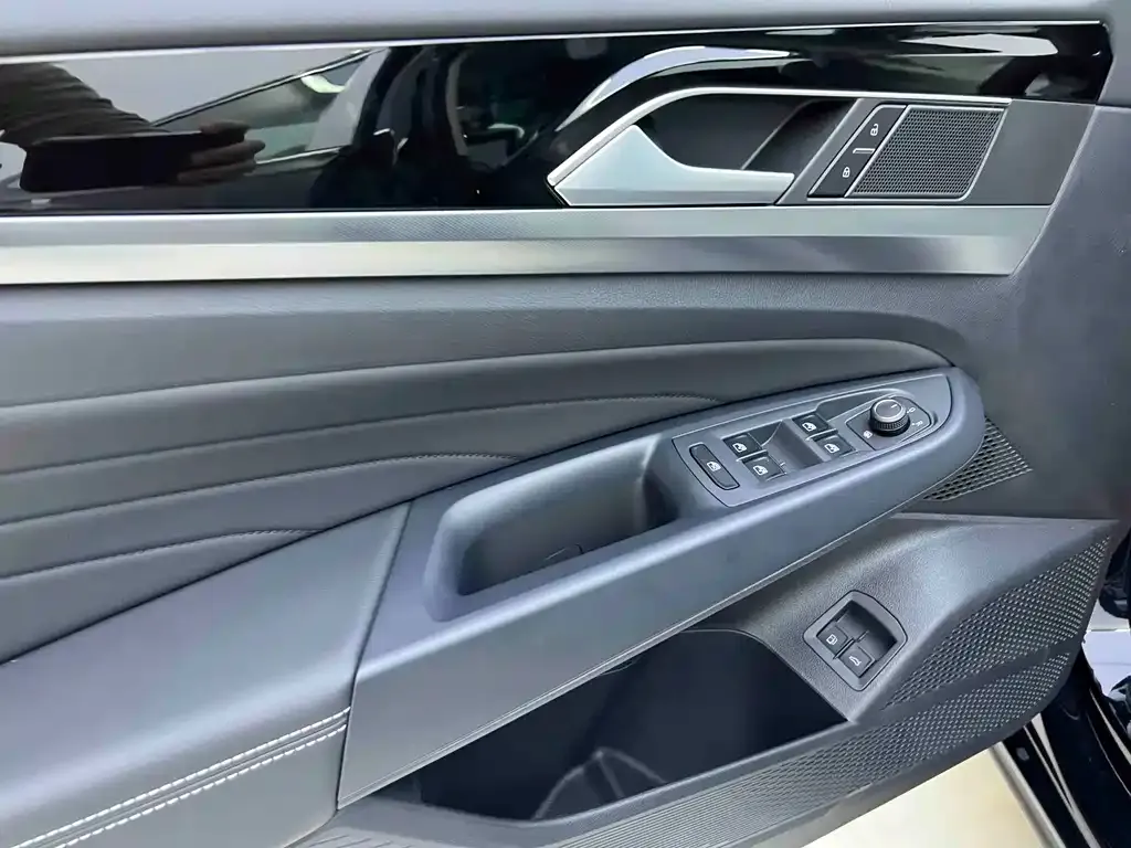 Volkswagen Passat New Energy 2025 из CN, фото 10