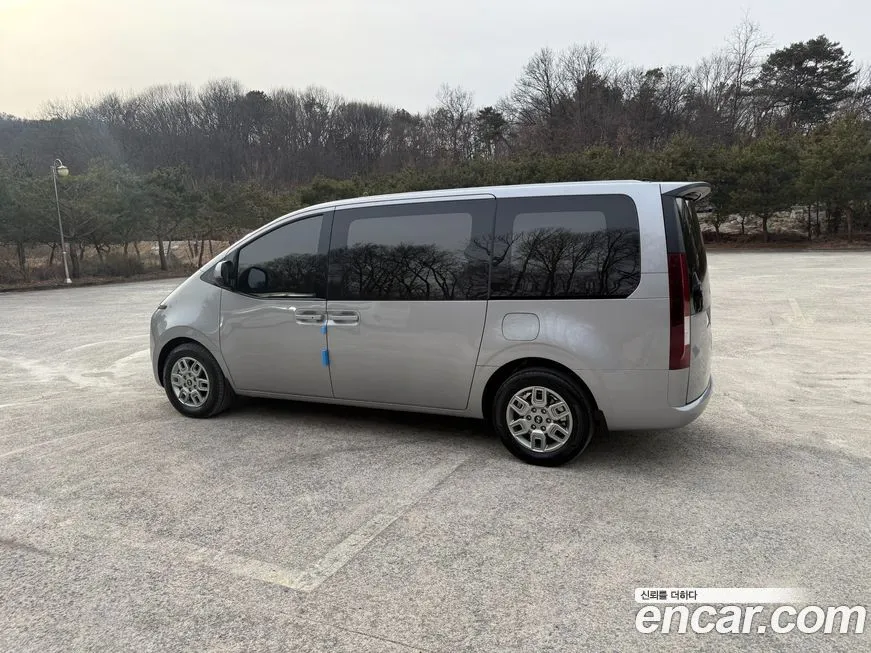 Hyundai Staria 2025 из KR, фото 9