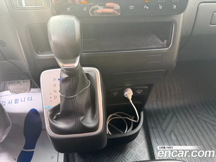 Hyundai Staria 2025 из KR, фото 4