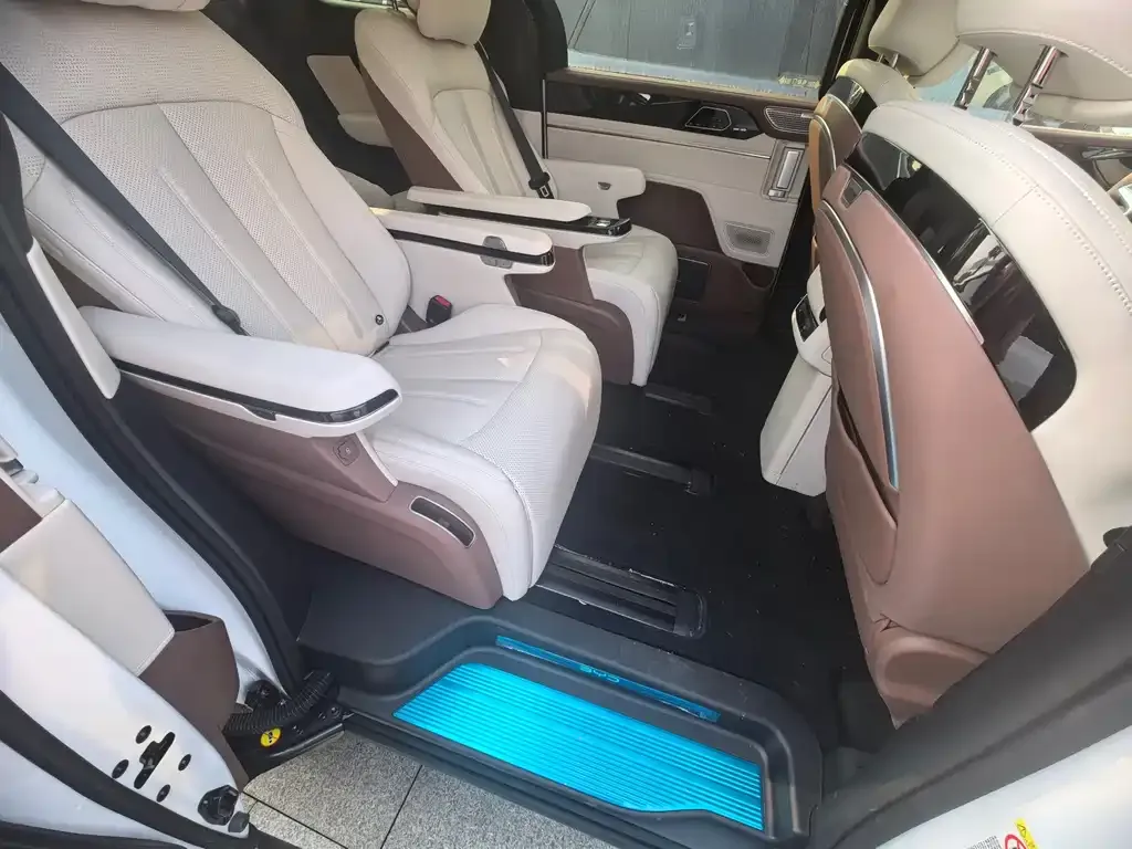 BYD Xia 2025 из CN, фото 4