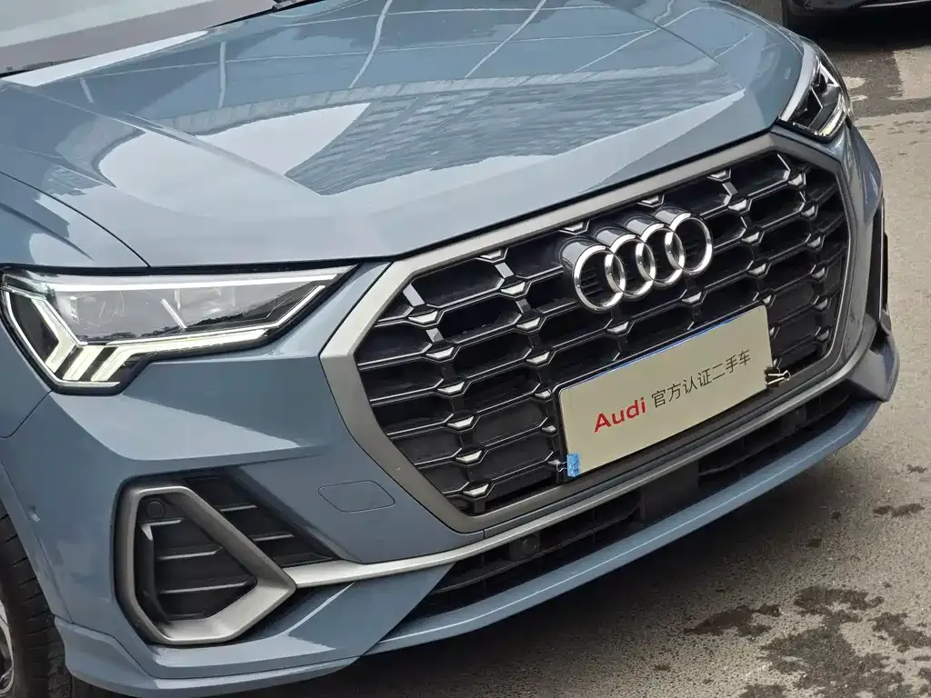 Audi Q3 2023 из CN, фото 7