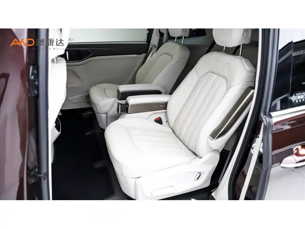 Volkswagen Viloran 2022 из CN, фото 10
