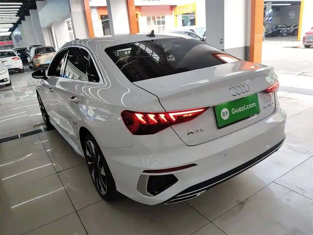 Audi A3 2024 из CN, фото 8