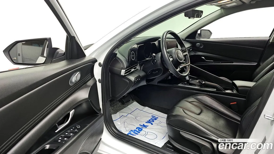 Hyundai AVANTE — фото 2