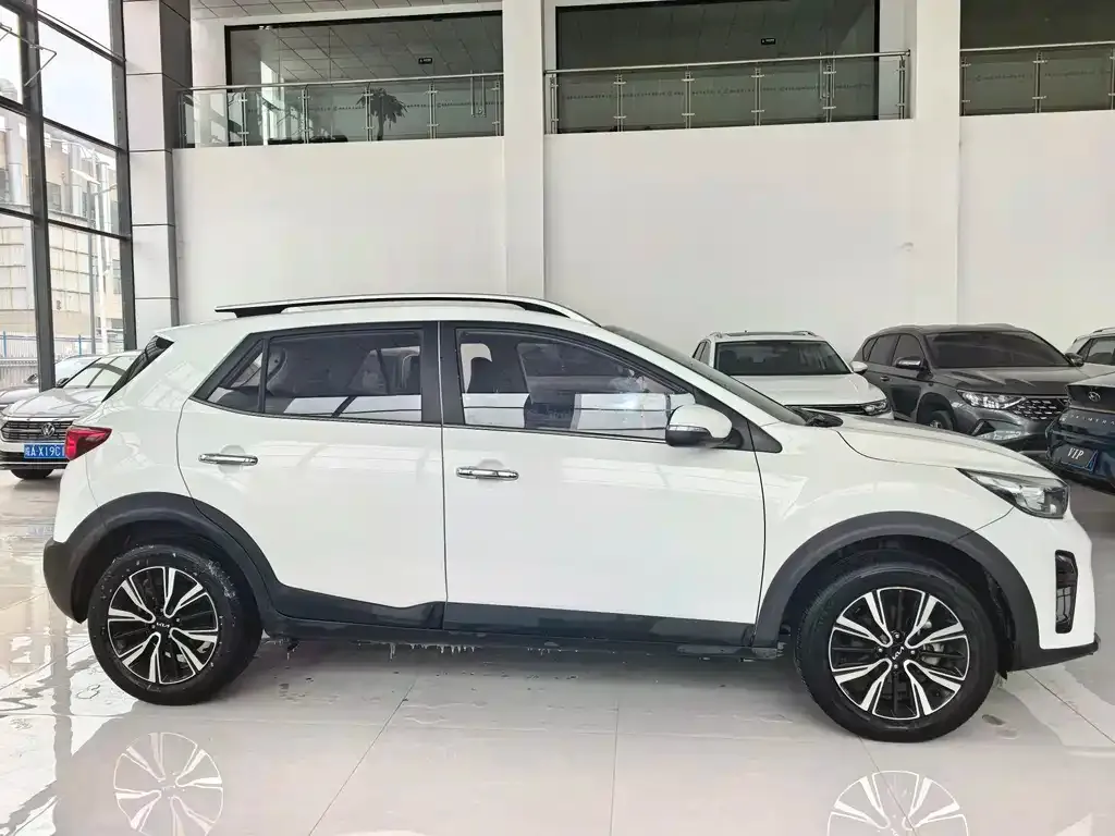 Kia KX1 2022 из CN, фото 6