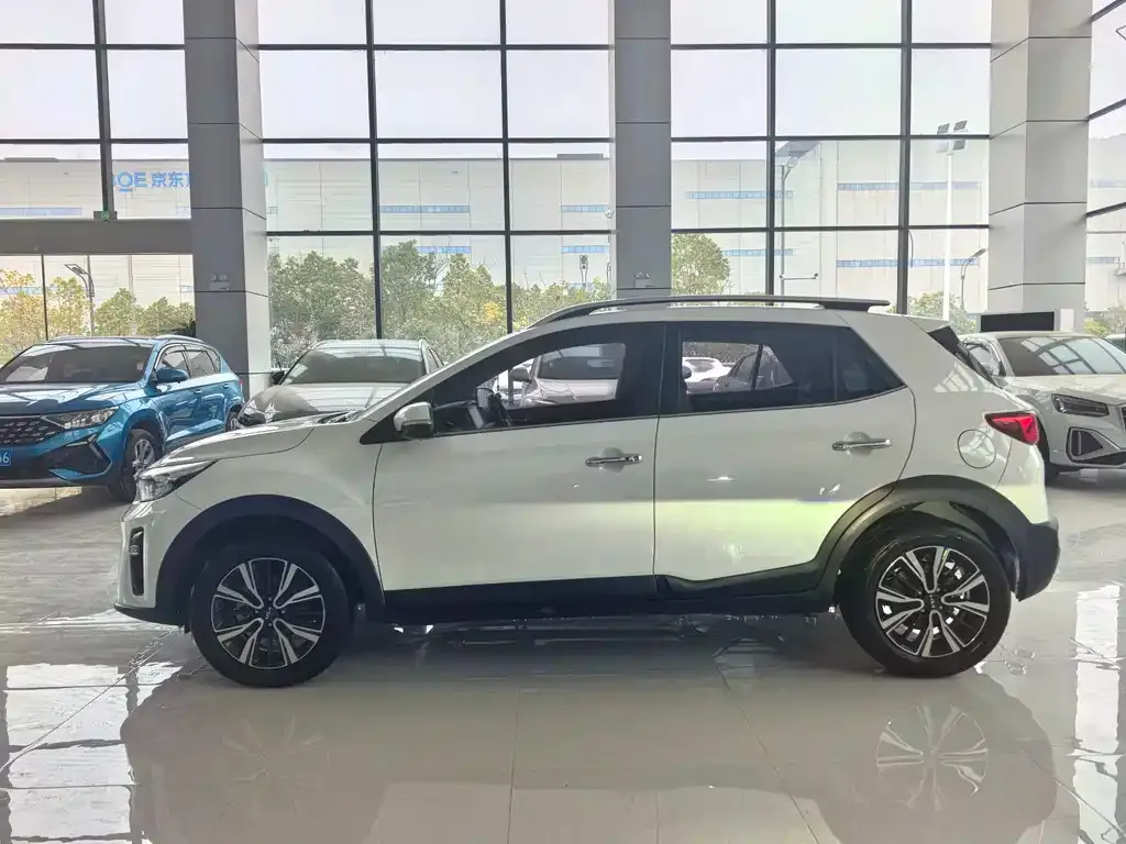 Kia KX1 2022 из CN, фото 3