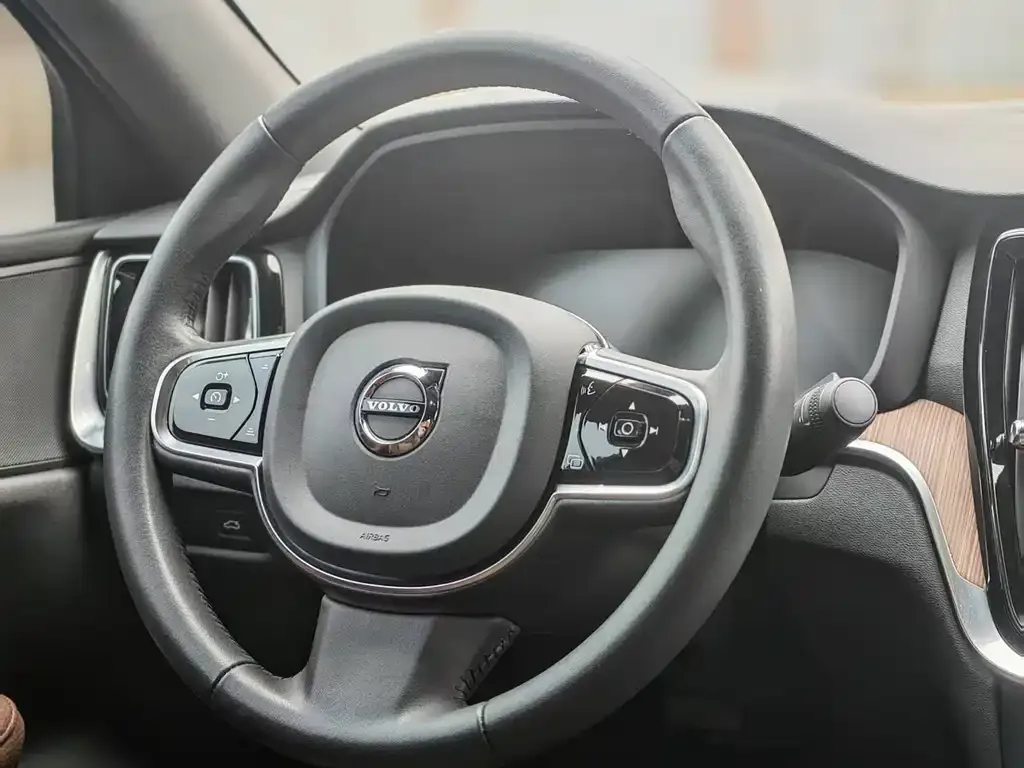 Volvo S60 2022 из CN, фото 3