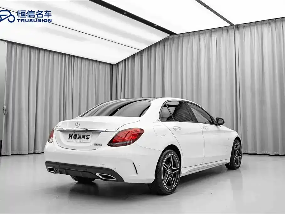 Mercedes-Benz C-Class — фото 4