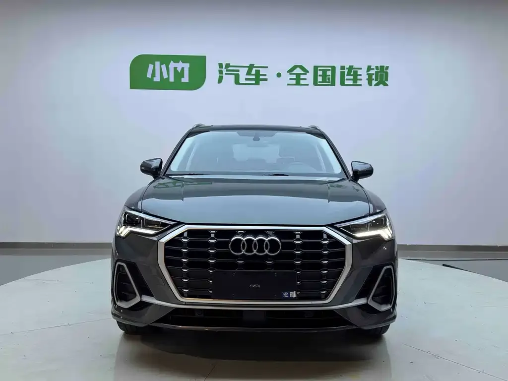 Audi Q3 2023 из CN, фото 4