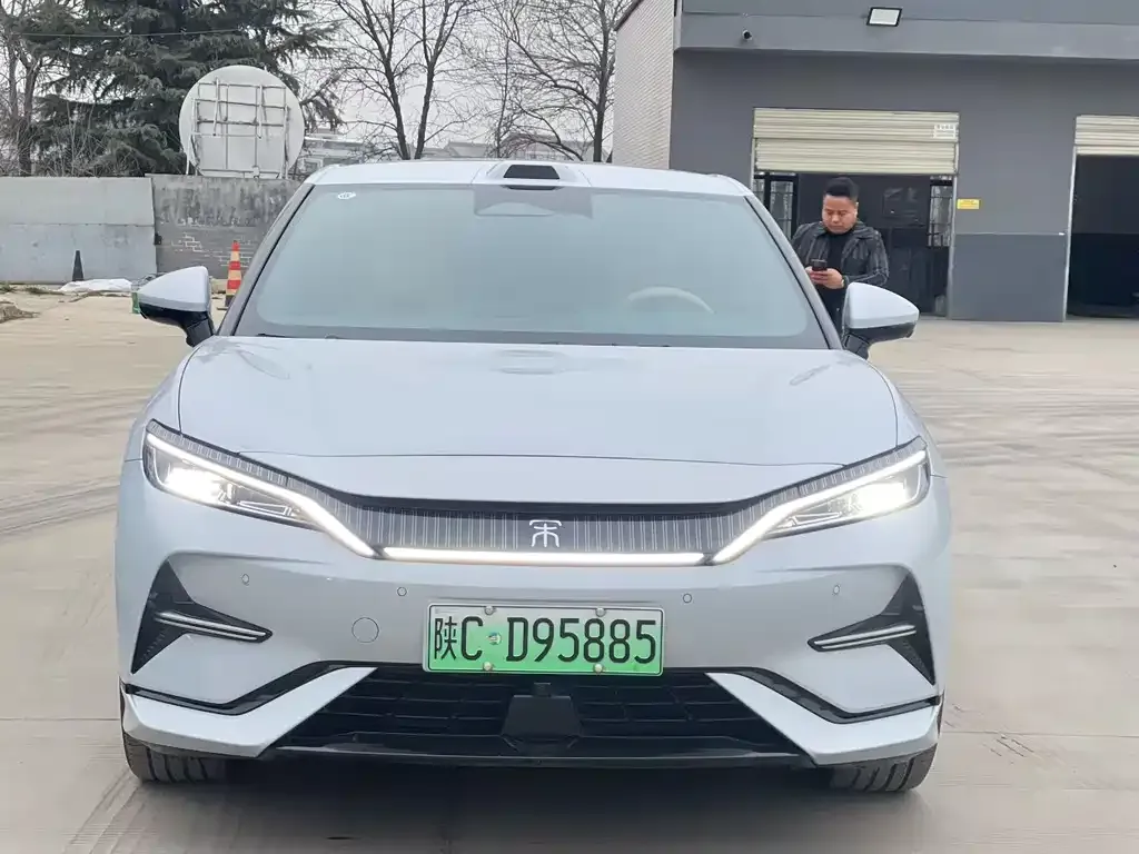 BYD L EV 2025 из CN, фото 4