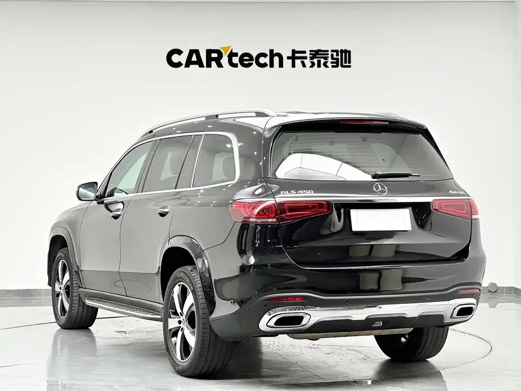 Mercedes-Benz GLS — фото 6