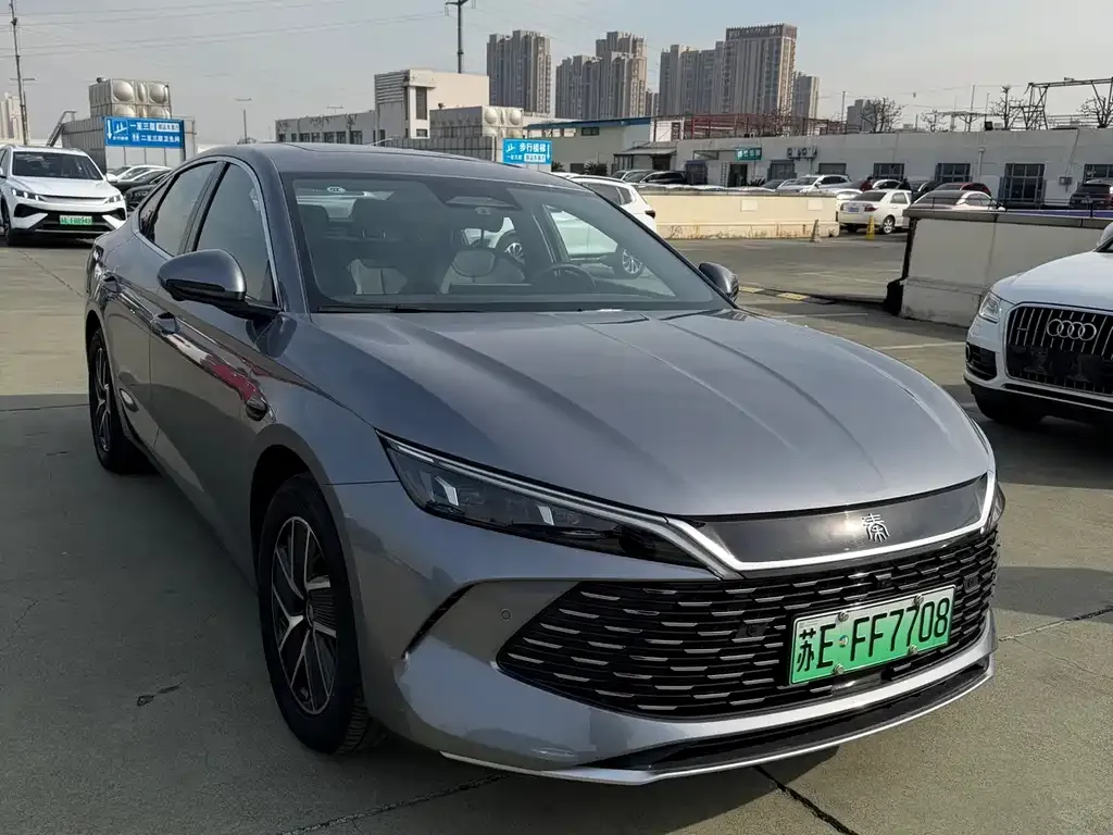 BYD Qin L — фото 8