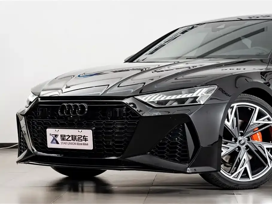 Audi A7L 2023 из CN, фото 5