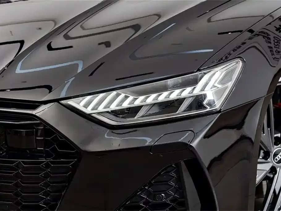 Audi A7L 2023 из CN, фото 10