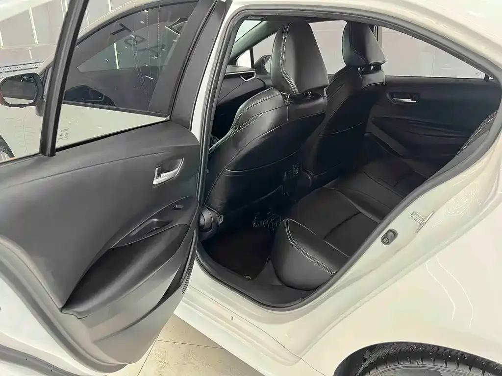 Toyota Levin — фото 10