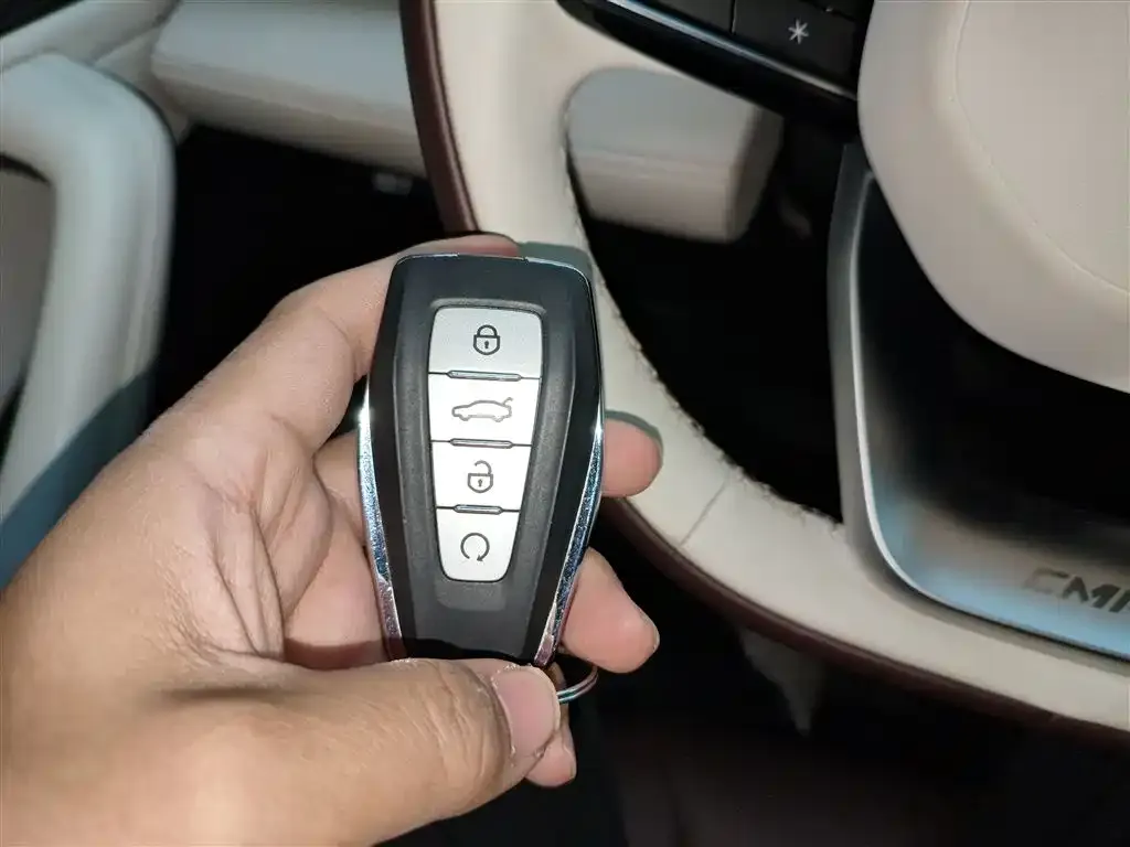 Geely Xingyue L 2022 из CN, фото 3