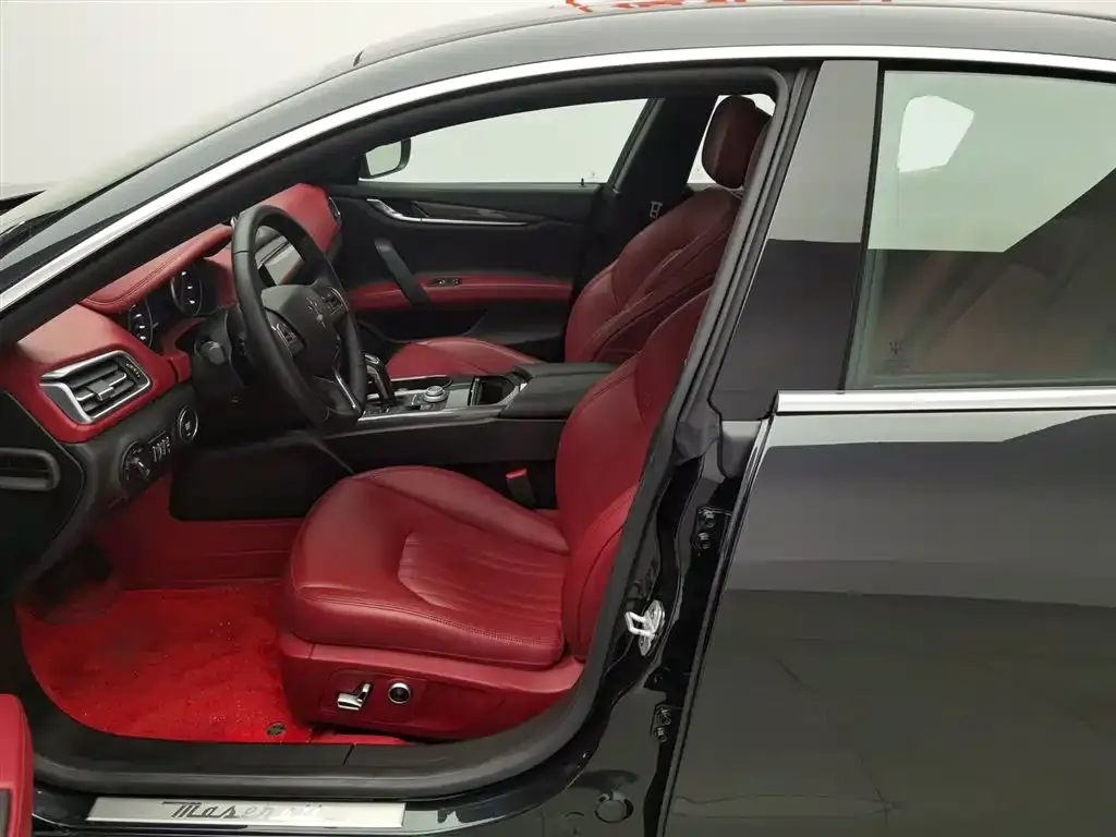 Maserati Ghibli 2023 из CN, фото 10