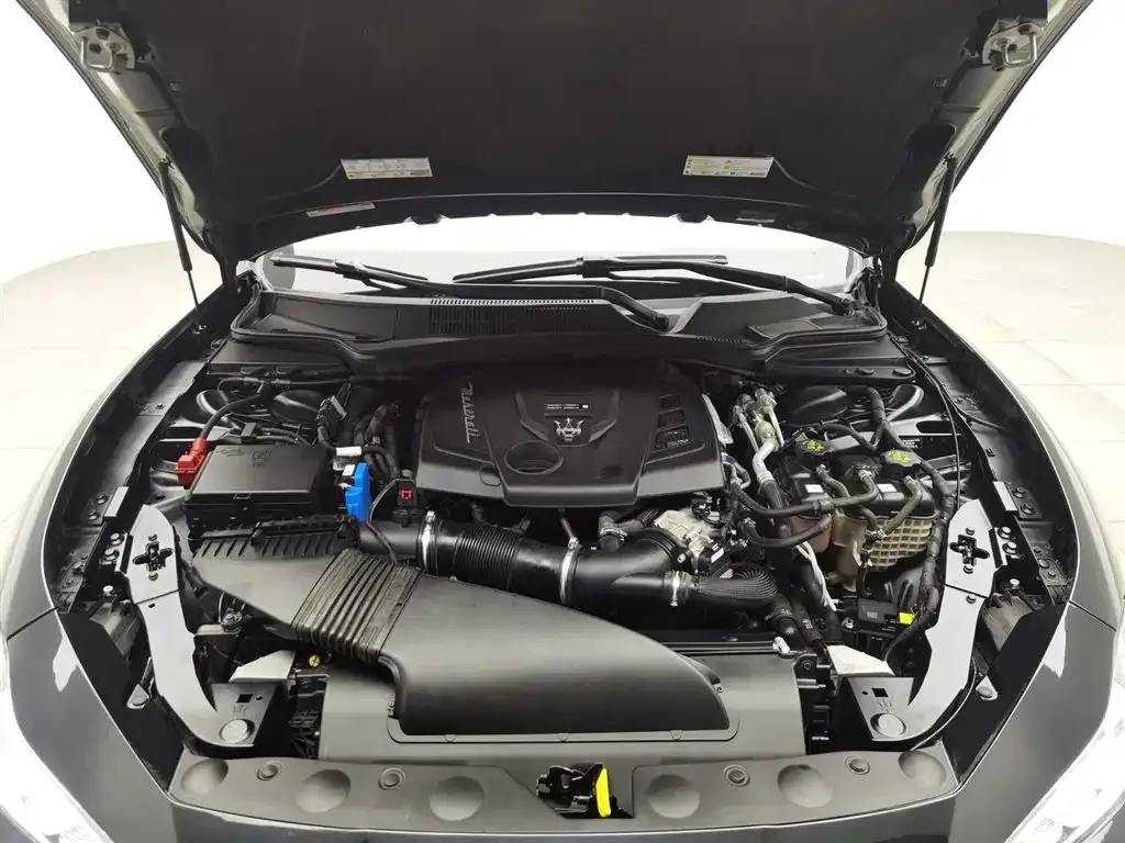 Maserati Ghibli 2023 из CN, фото 7