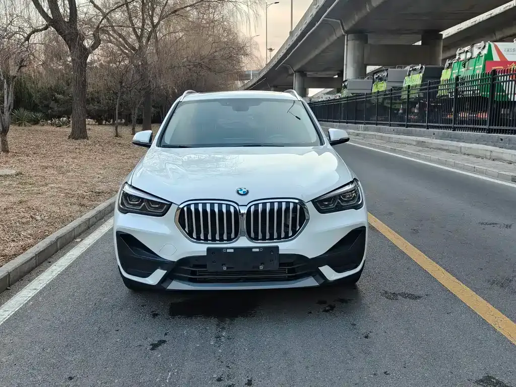 BMW X1 2022 из CN, фото 9