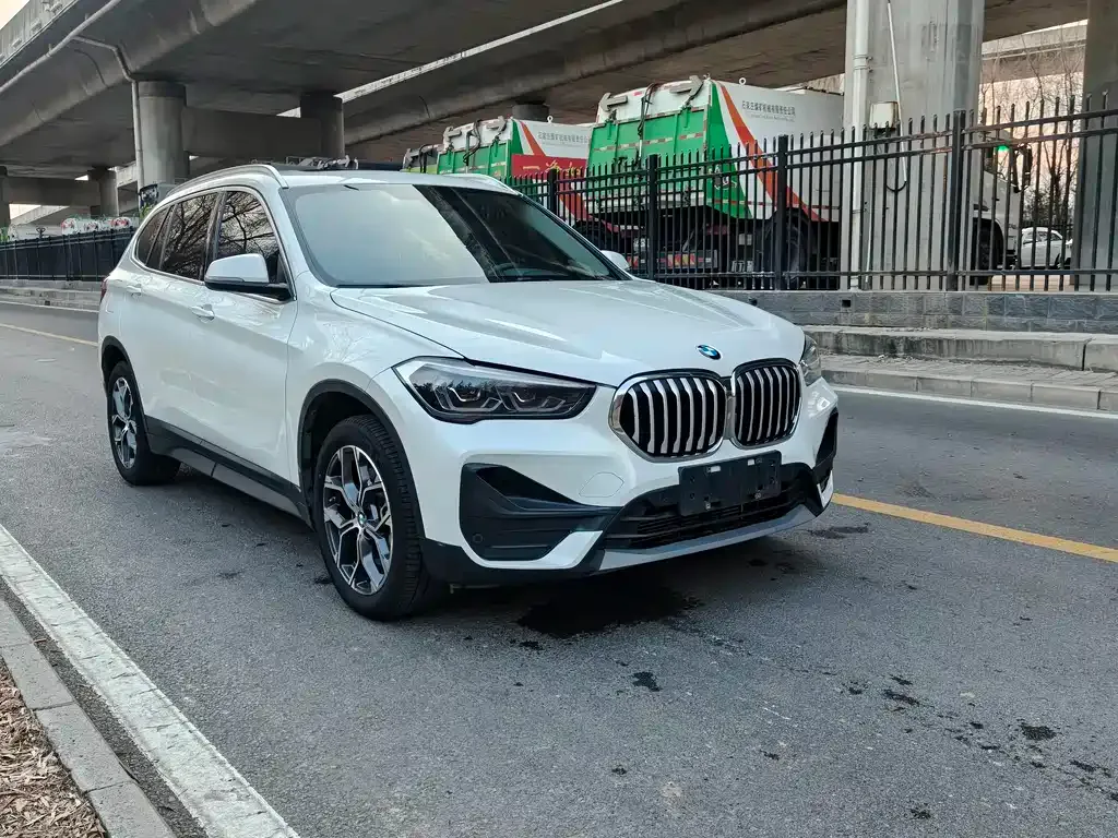BMW X1 2022 из CN, фото 8