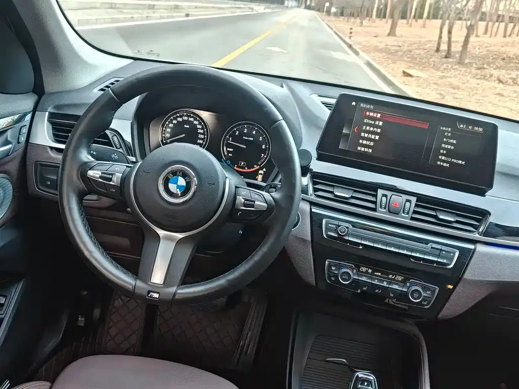 BMW X1 2022 из CN, фото 7