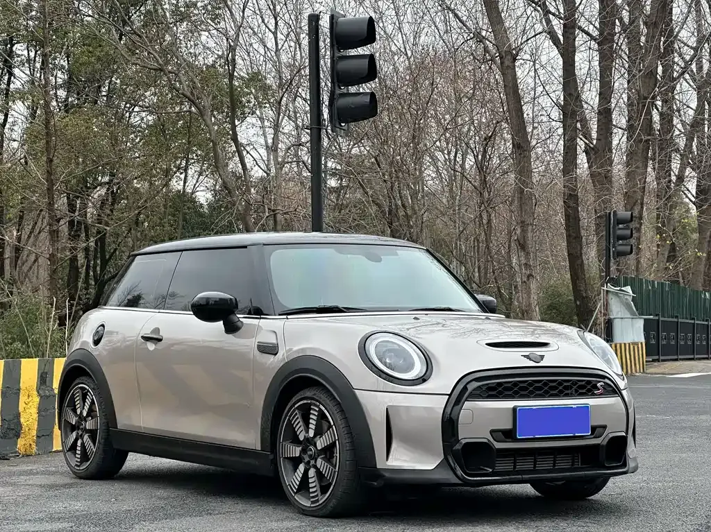 MINI Cooper (3-door) 2021 из CN, фото 6