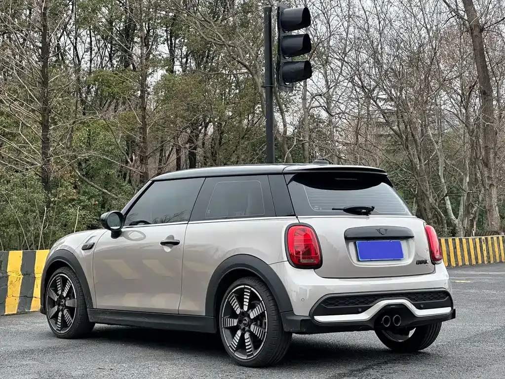 MINI Cooper (3-door) 2021 из CN, фото 9