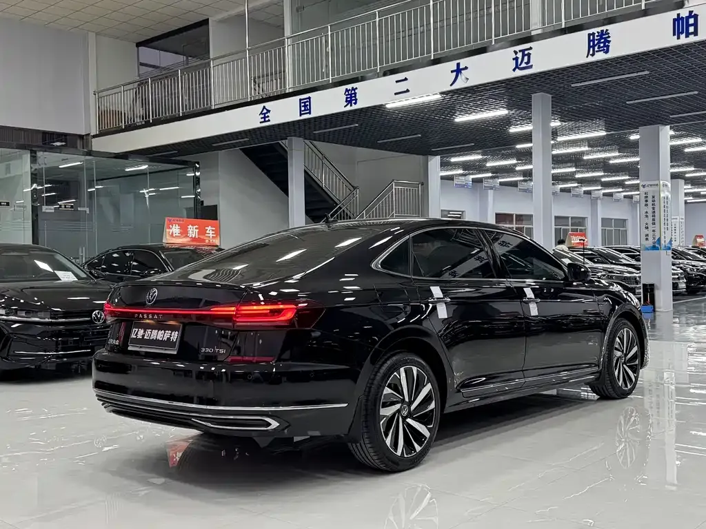 Volkswagen Passat 2022 из CN, фото 3