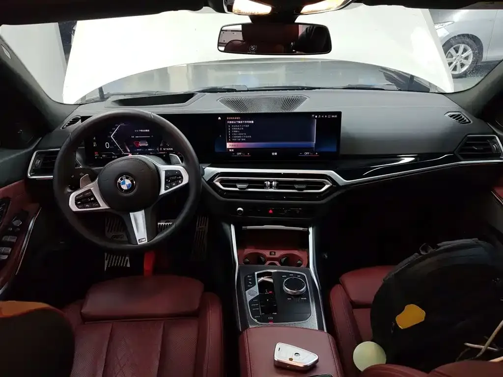 BMW 3 Series 2023 из CN, фото 7