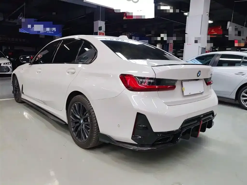BMW 3 Series 2023 из CN, фото 10