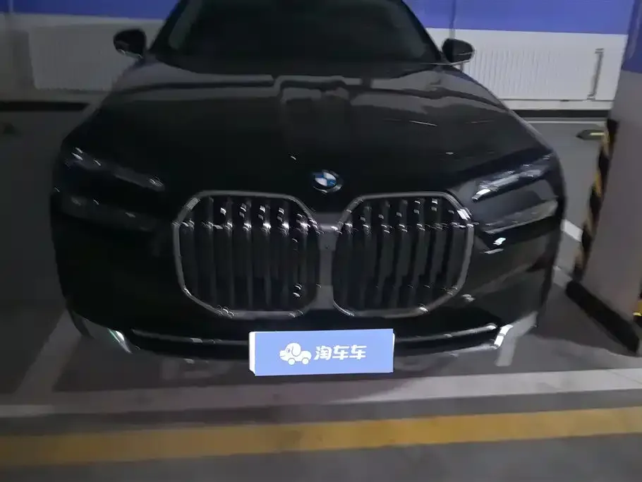BMW 7 Series 2026 из CN, фото 6