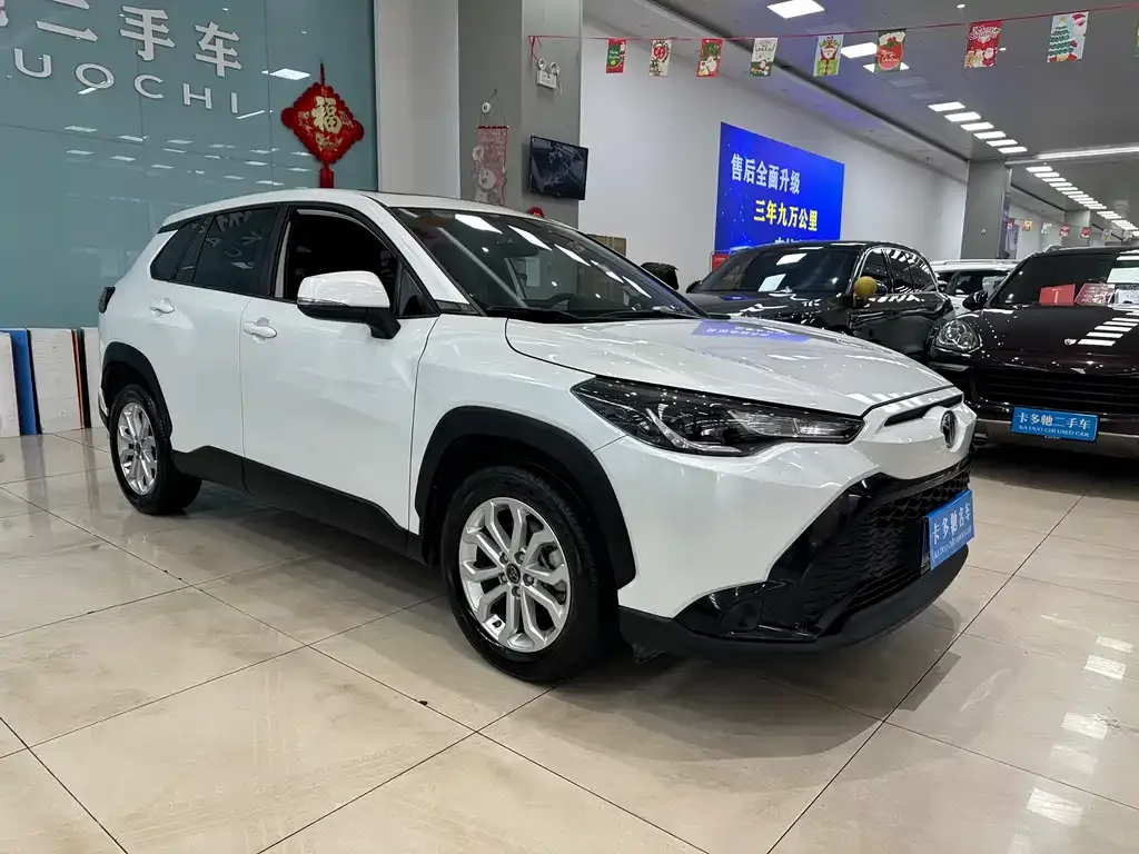 Toyota Frontlander 2023 из CN, фото 9