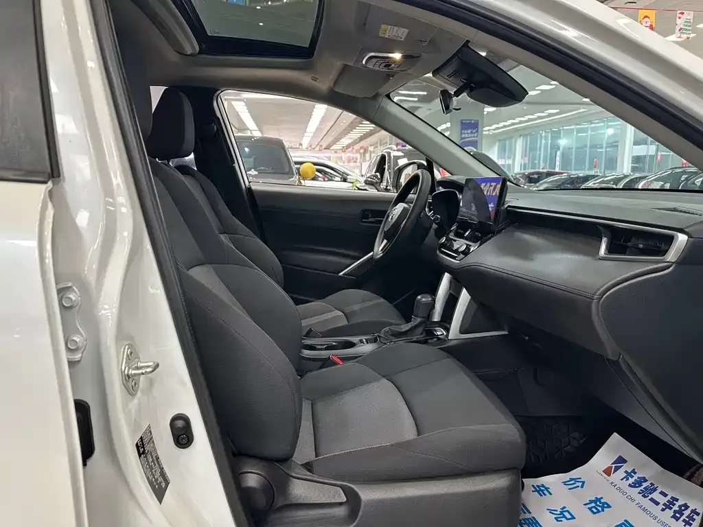 Toyota Frontlander 2023 из CN, фото 2