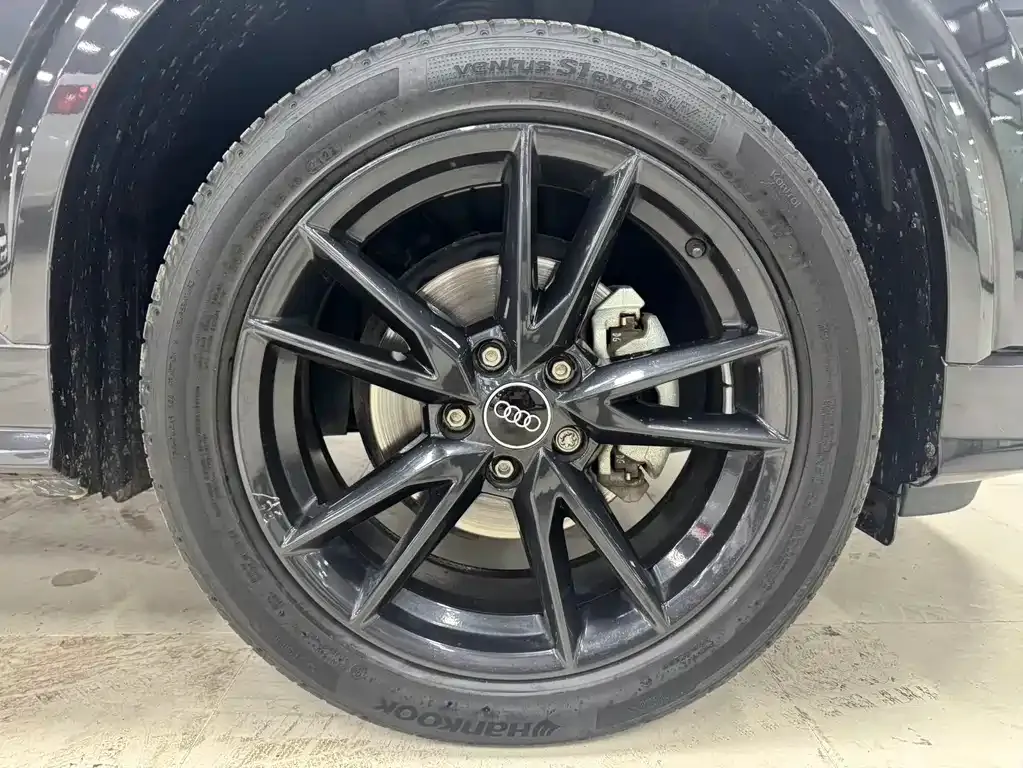 Audi Q2L 2023 из CN, фото 9